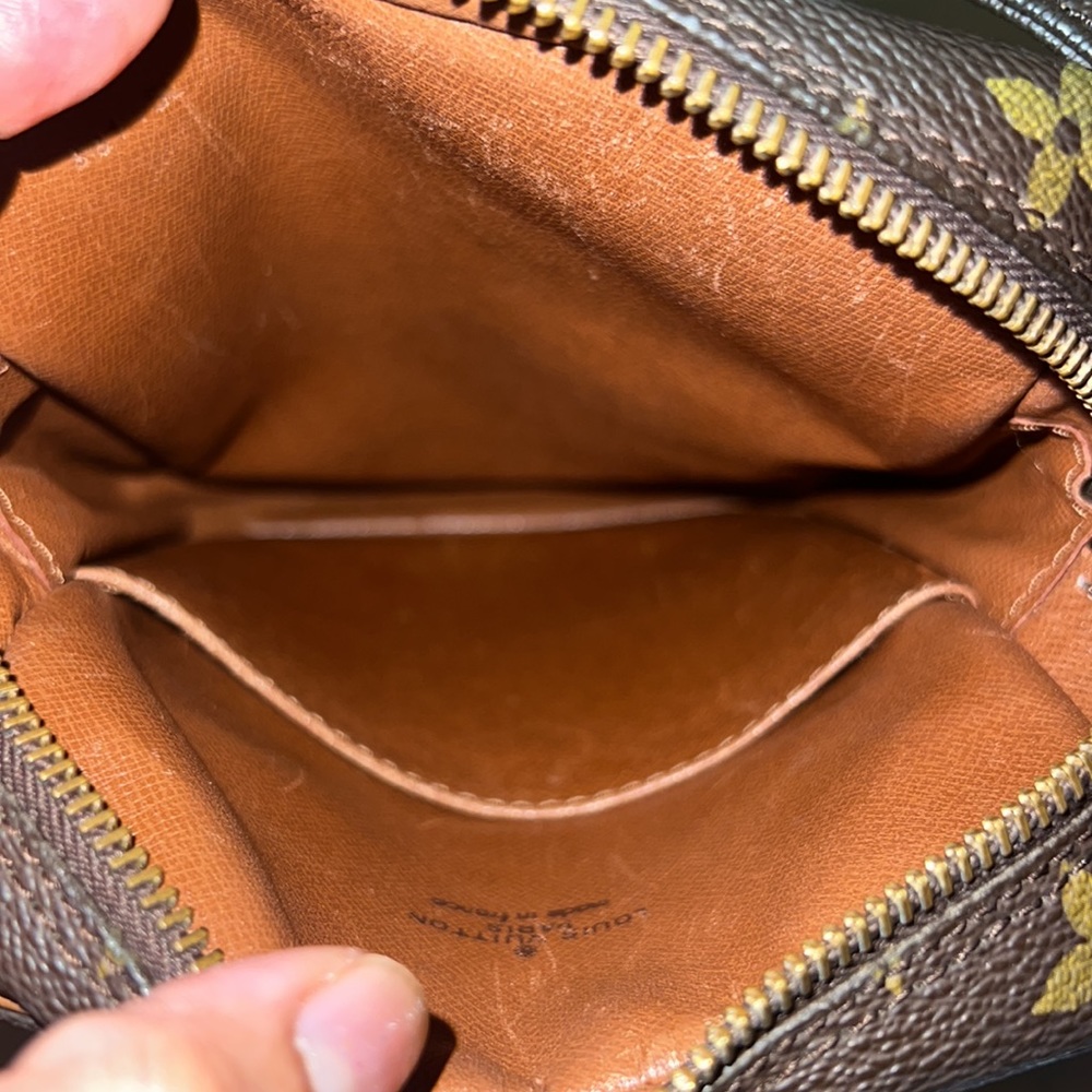 Authentic Louis Vuitton amazon - Picture 9 of 12